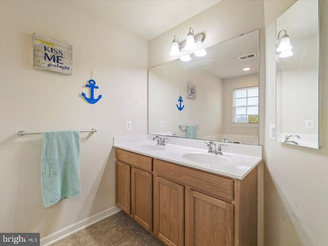 12503 JACKSON AVE, Waynesboro, PA 17268