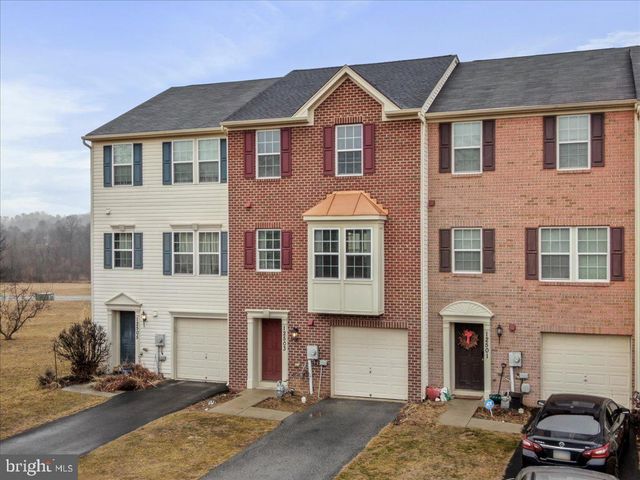 12503 JACKSON AVE, Waynesboro, PA 17268