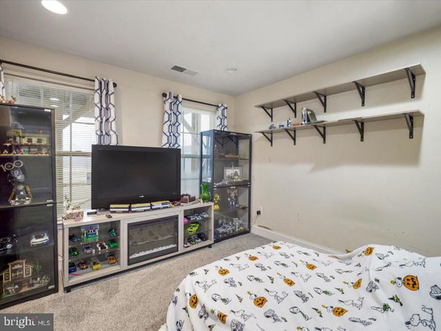 12503 JACKSON AVE, Waynesboro, PA 17268