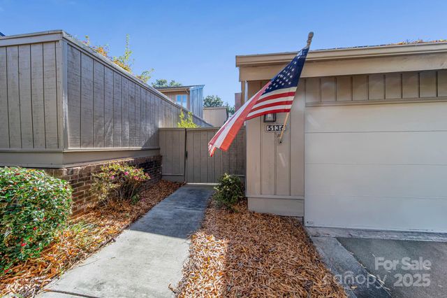 5136 Dunes Court, Charlotte, NC 28226