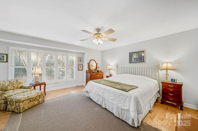 5136 Dunes Court, Charlotte, NC 28226