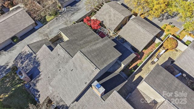 5136 Dunes Court, Charlotte, NC 28226