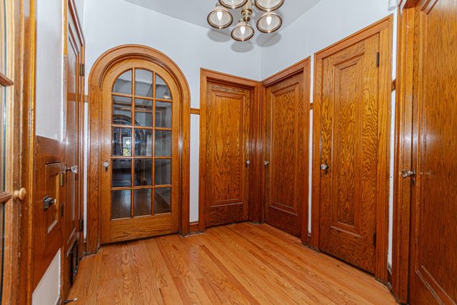 5253 W Wrightwood Avenue, Chicago, IL 60639