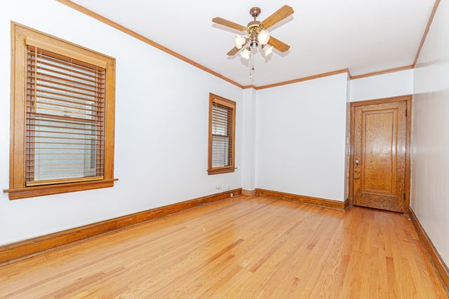 5253 W Wrightwood Avenue, Chicago, IL 60639