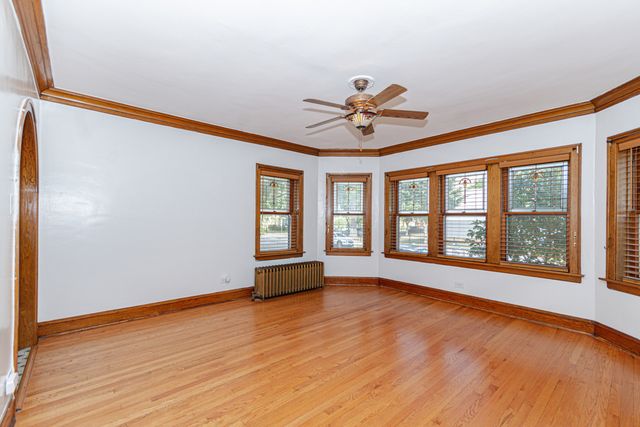 5253 W Wrightwood Avenue, Chicago, IL 60639