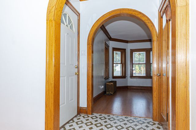 5253 W Wrightwood Avenue, Chicago, IL 60639