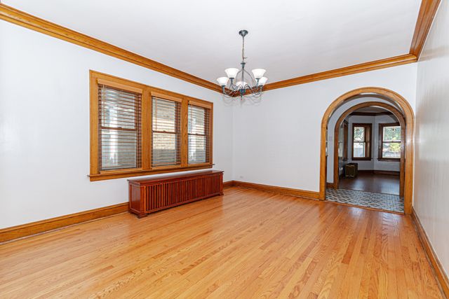 5253 W Wrightwood Avenue, Chicago, IL 60639