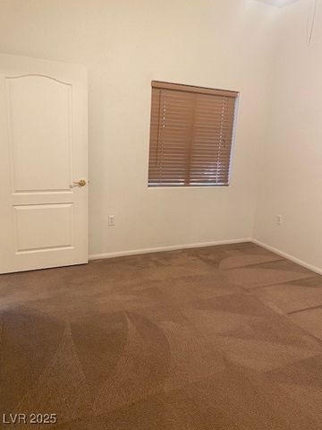 700 CARNEGIE Street 3813, Henderson, NV 89052