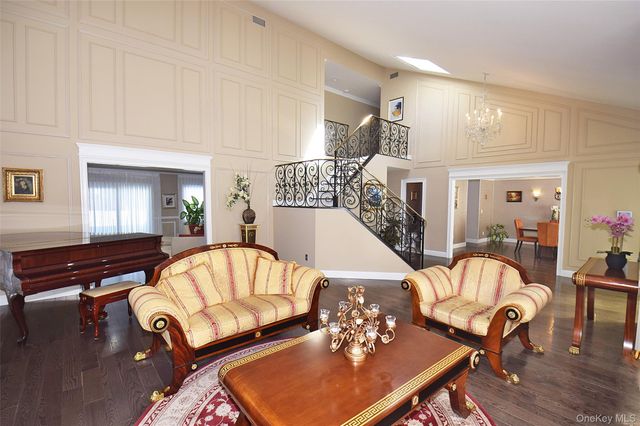 422 Mill River Road, Upper Brookville, NY 11771