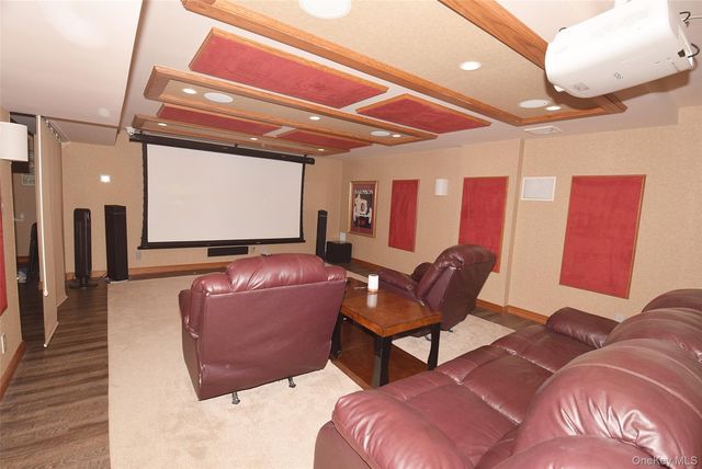 422 Mill River Road, Upper Brookville, NY 11771