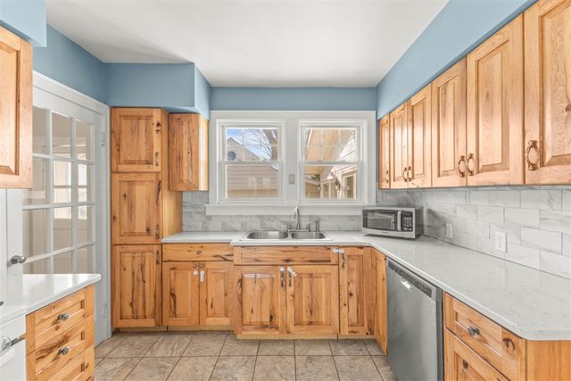 1630 Mills Avenue, Muskegon, MI 49445