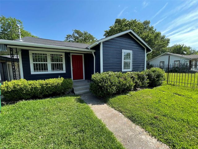 3211 Retta Street, Houston, TX 77026