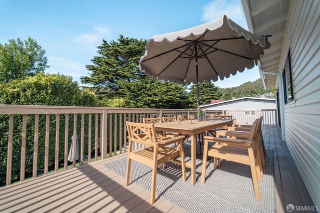 935 Regina Way, Pacifica, CA 94044
