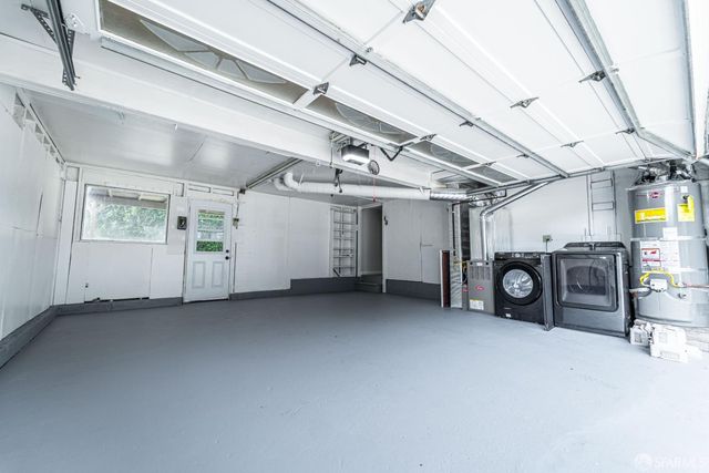 935 Regina Way, Pacifica, CA 94044
