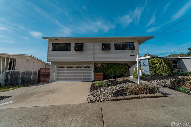 935 Regina Way, Pacifica, CA 94044