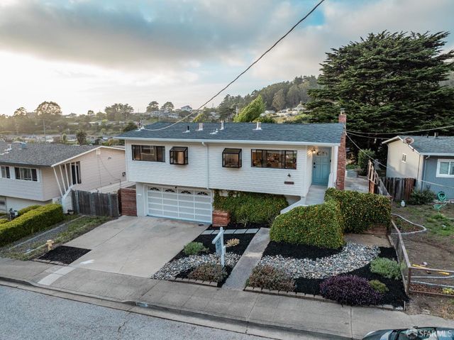935 Regina Way, Pacifica, CA 94044