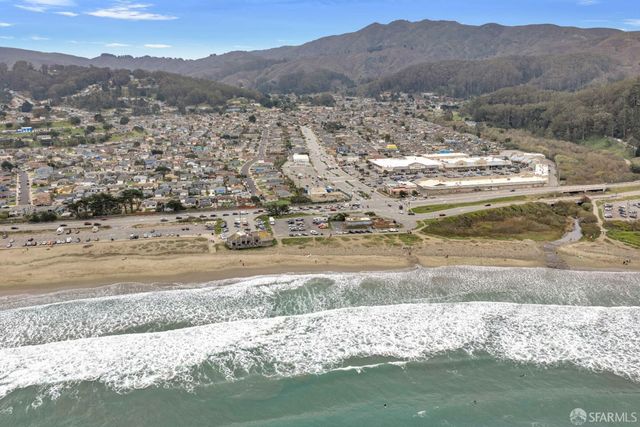 935 Regina Way, Pacifica, CA 94044