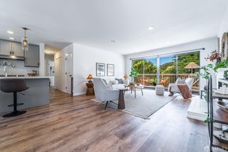 935 Regina Way, Pacifica, CA 94044