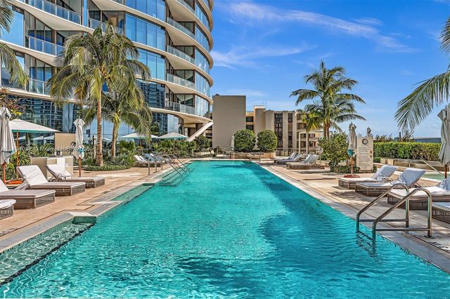 15701 Collins Ave 805, Sunny Isles Beach, FL 33160