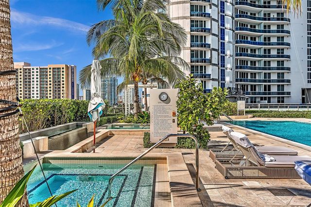 15701 Collins Ave 805, Sunny Isles Beach, FL 33160