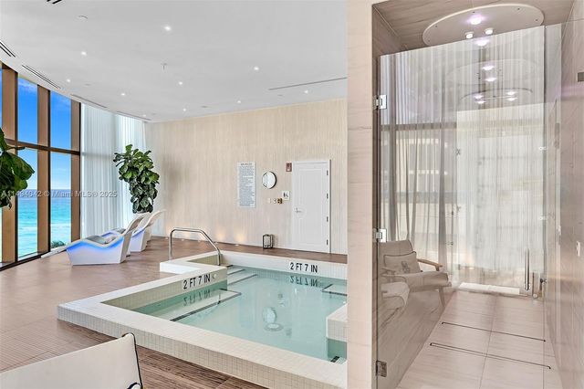 15701 Collins Ave 805, Sunny Isles Beach, FL 33160