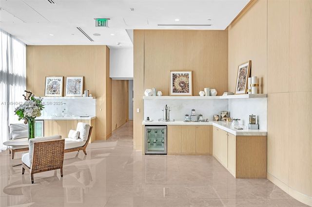 15701 Collins Ave 805, Sunny Isles Beach, FL 33160