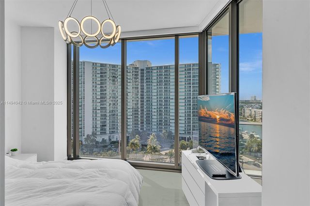 15701 Collins Ave 805, Sunny Isles Beach, FL 33160