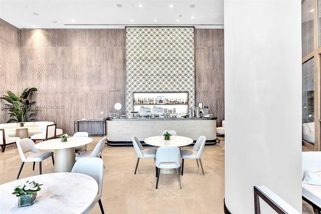 15701 Collins Ave 805, Sunny Isles Beach, FL 33160