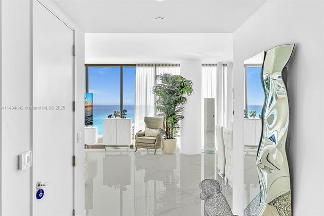 15701 Collins Ave 805, Sunny Isles Beach, FL 33160