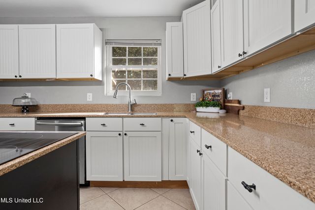 3424 Havill Road, Gautier, MS 39553