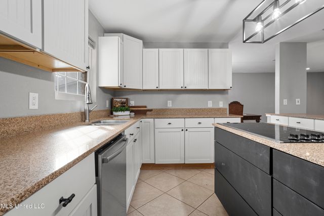 3424 Havill Road, Gautier, MS 39553