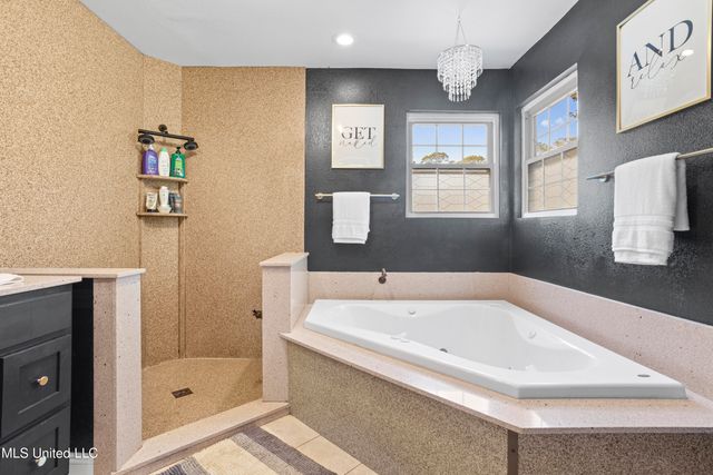 3424 Havill Road, Gautier, MS 39553