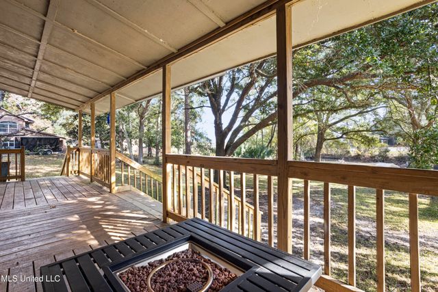 3424 Havill Road, Gautier, MS 39553