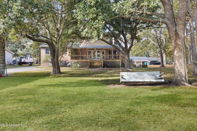 3424 Havill Road, Gautier, MS 39553