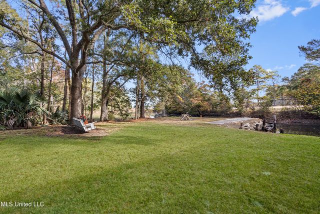 3424 Havill Road, Gautier, MS 39553