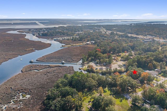 3424 Havill Road, Gautier, MS 39553