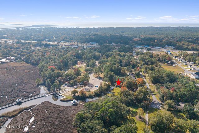 3424 Havill Road, Gautier, MS 39553