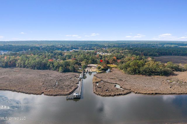 3424 Havill Road, Gautier, MS 39553