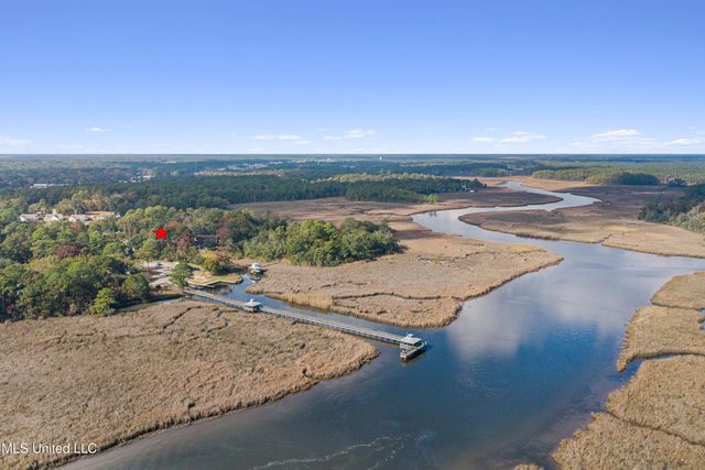 3424 Havill Road, Gautier, MS 39553