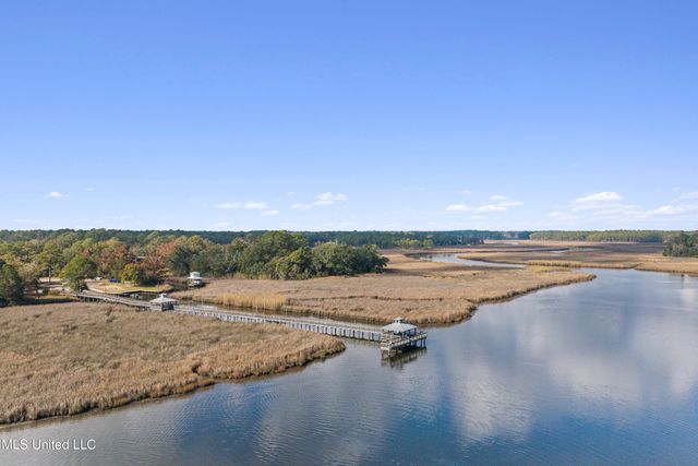 3424 Havill Road, Gautier, MS 39553