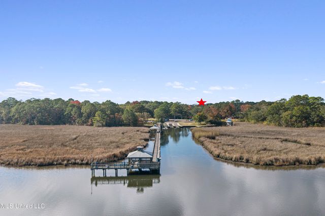 3424 Havill Road, Gautier, MS 39553