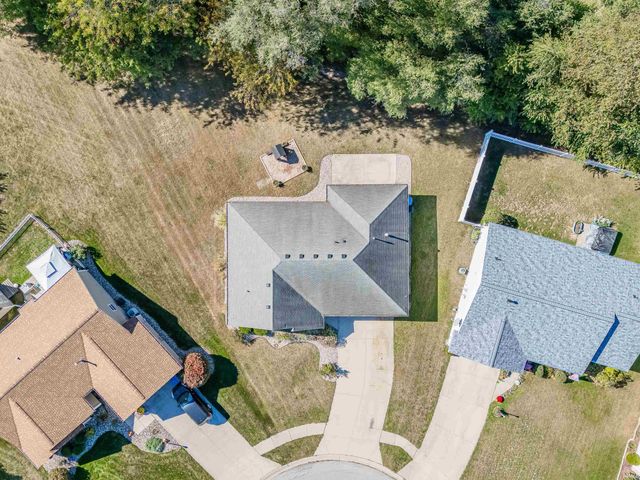 15817 Timberwillow Drive, Huntertown, IN 46748