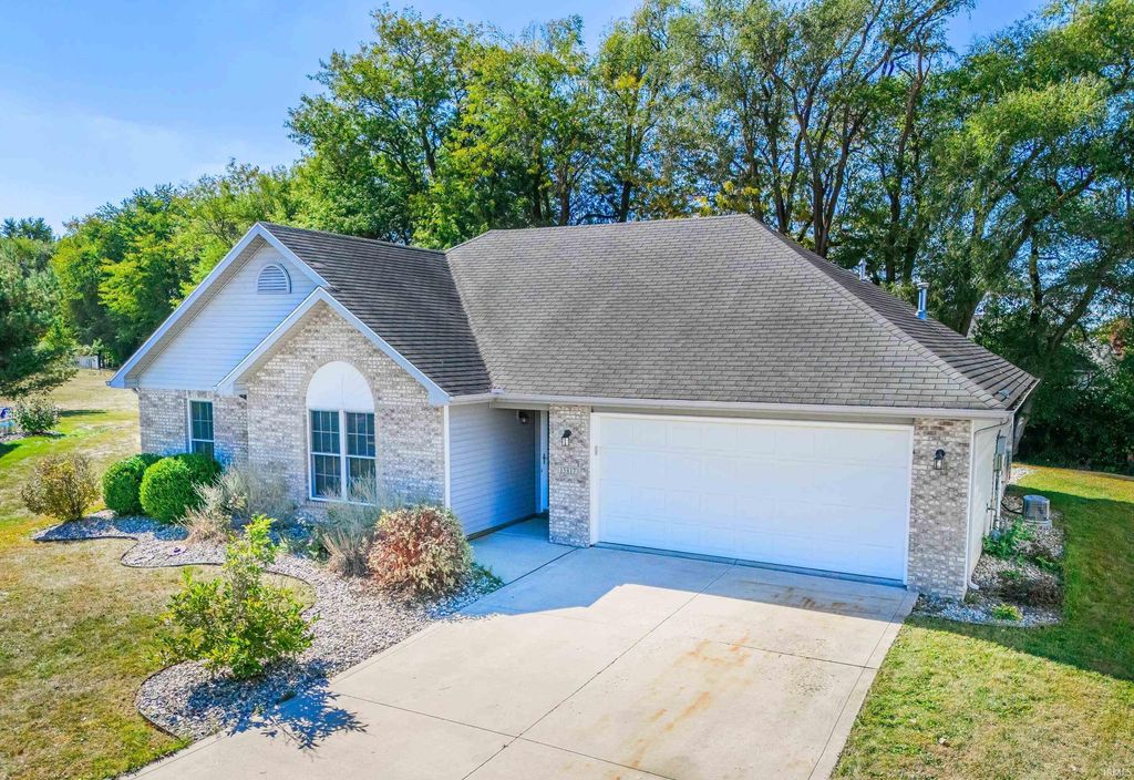 15817 Timberwillow Drive, Huntertown, IN 46748