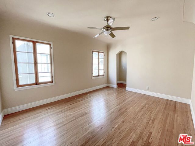 219 S Hamilton Drive 2, Beverly Hills, CA 90211