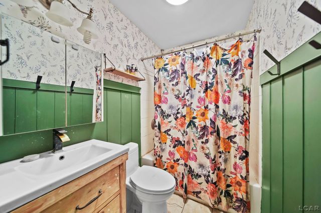 919 Pontiac Trail, Tecumseh, MI 49286