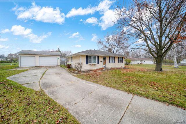 919 Pontiac Trail, Tecumseh, MI 49286