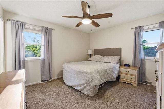 1308 SW Highland Drive, Lee's Summit, MO 64081