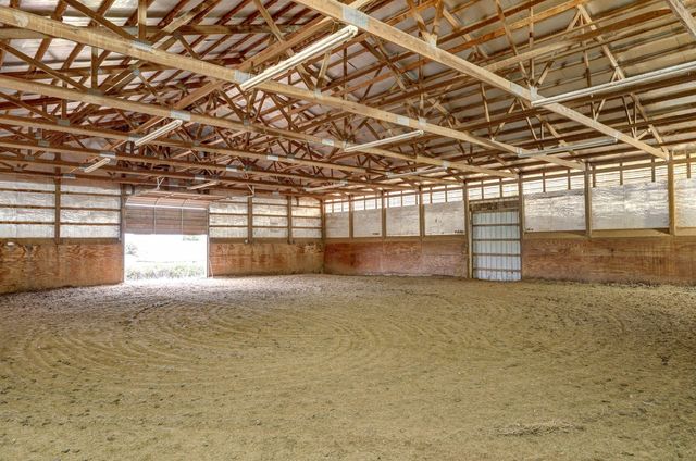 851 W Meadowview Drive, Nixa, MO 65714