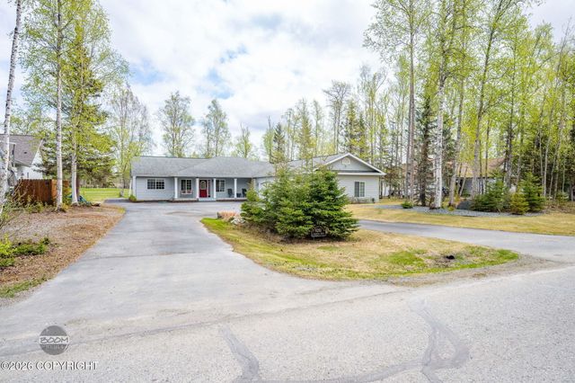 6261 S Roosevelt Drive, Wasilla, AK 99623