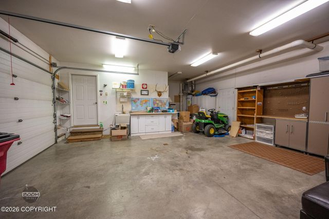 6261 S Roosevelt Drive, Wasilla, AK 99623
